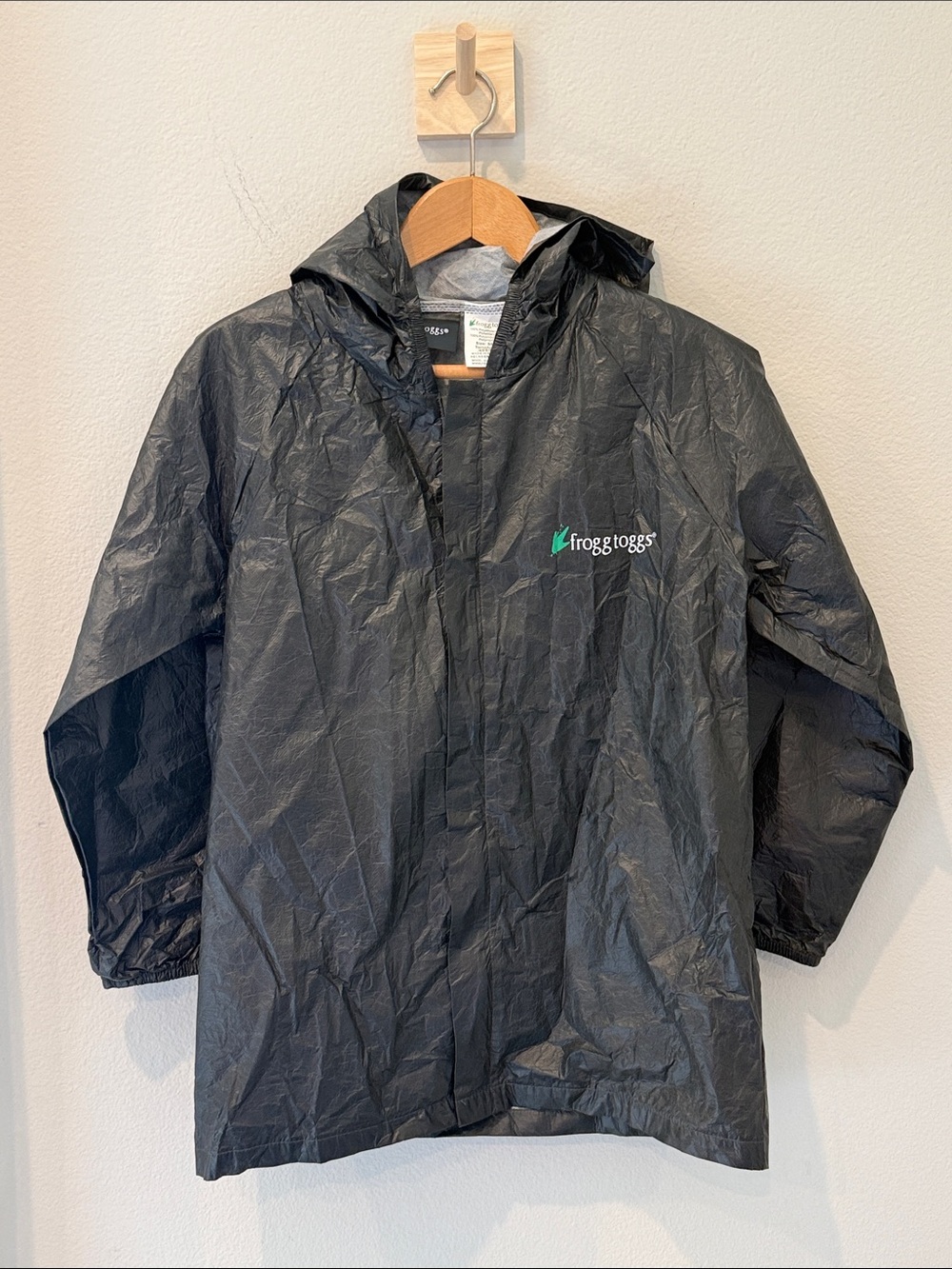 Frog Toggs Ultra Lightweight SM/MD Rain Jacket